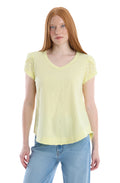 Eyelet overlap cap sleeve